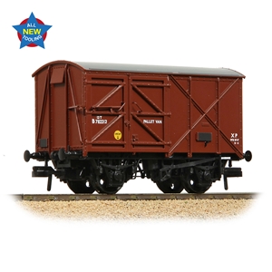 BACHMANN 38-952 BR 12T PALVAN 'PALLET VAN' BR BAUXITE (LATE)