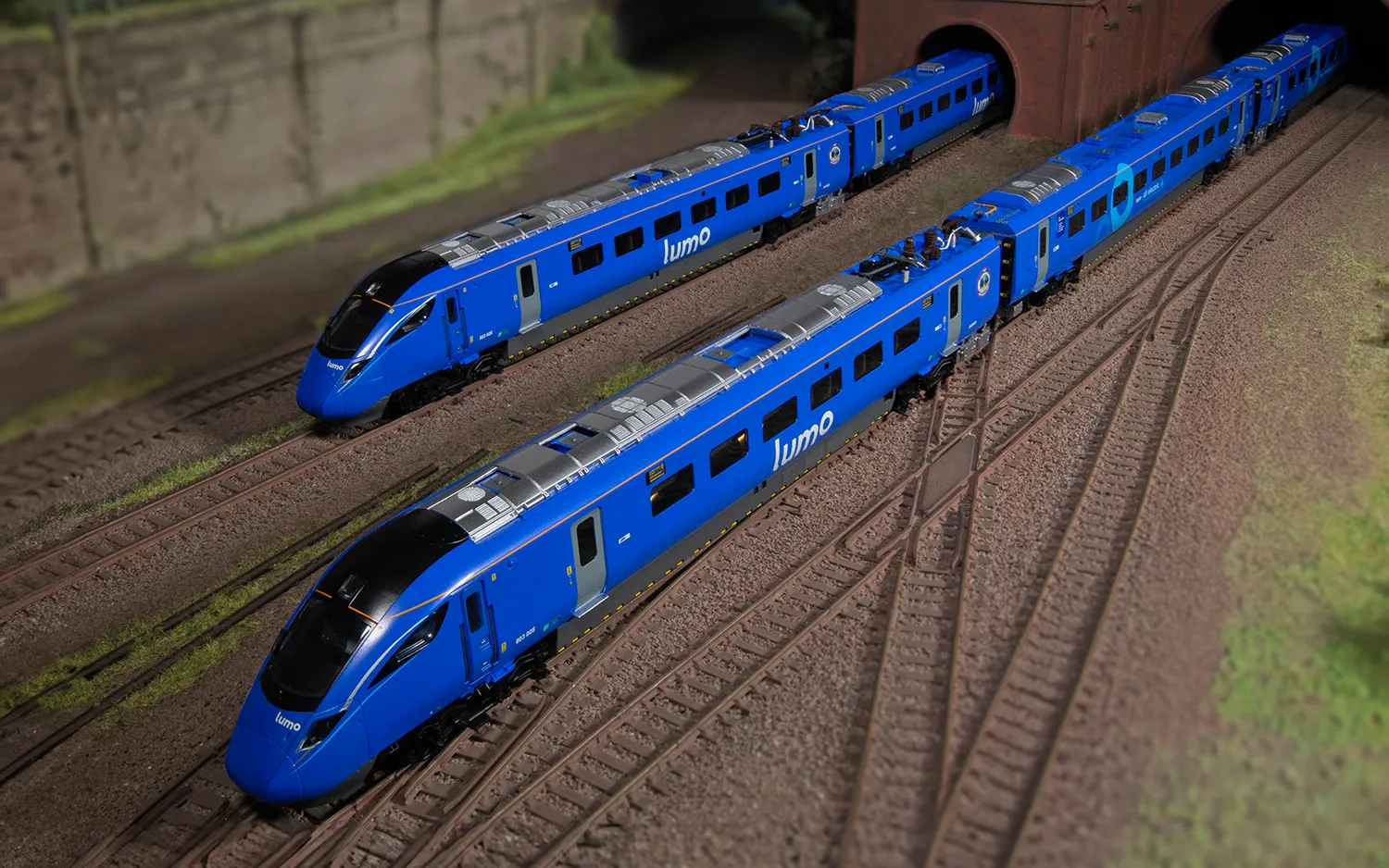 HORNBY R30102 LUMO CLASS 803 803003 - Image 3