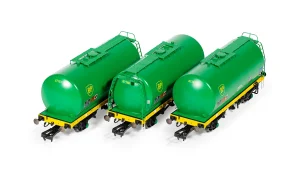 HORNBY R60291 BP - TTA - 67766-7-8 - Triple Pack Tanker Wagons