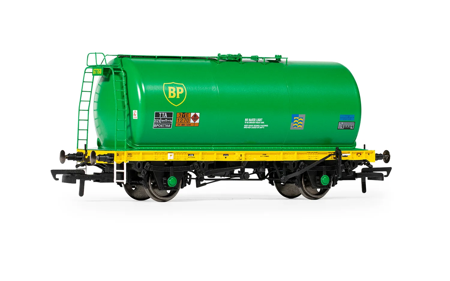 HORNBY R60291 BP - TTA - 67766-7-8 - Triple Pack Tanker Wagons - Image 3