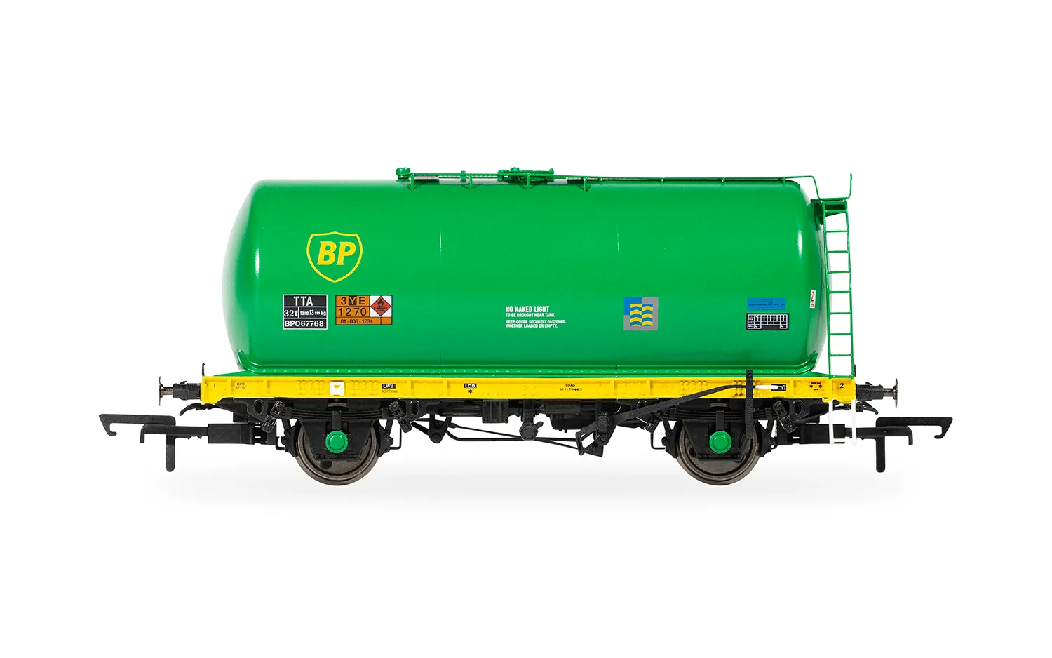 HORNBY R60291 BP - TTA - 67766-7-8 - Triple Pack Tanker Wagons - Image 2