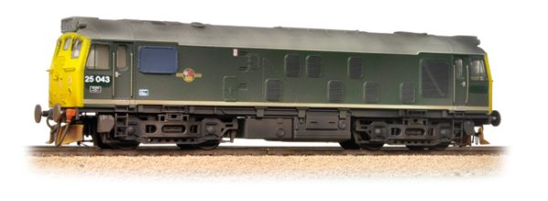 Class 25/1 25043 BR Green Full Yellow Ends Weathered