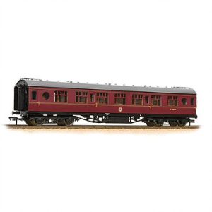 MK1 57FT EX LMS PORTHOLE SECOND CORRIDOR M13109M B.R,MAROON COACH