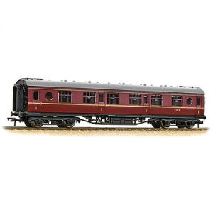 MK1 57FT EX LMS PORTHOLE FIRST CORRIDOR M1126M B.R.MAROON COACH
