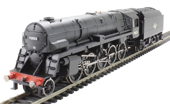 CLASS 9F 2-10-0 92023 WITH CROSTI BOILER IN BR BLACK LATE CREST